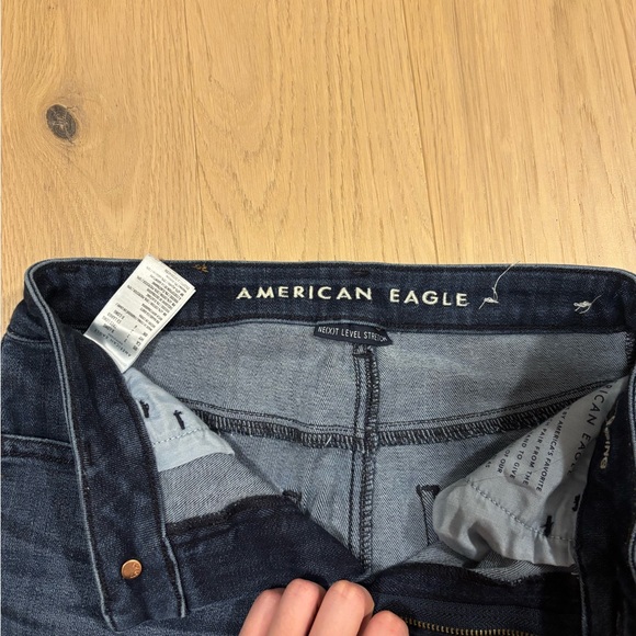 American Eagle Outfitters Women's Deep Indigo Skinny Jeans - Picture 2 of 3
